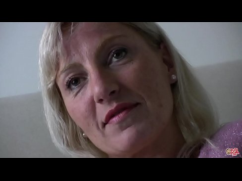 ❤️ De mem dy't wy allegearre neukte ... Dame, hâld dysels! ❤ Fucking video  op fy.passionateembracespotlight.ru ☑